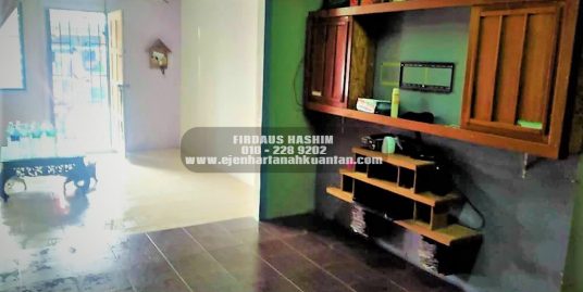 RUMAH KOS RENDAH TERES DUA TINGKAT PAKR TANAH PUTIH KUANTAN