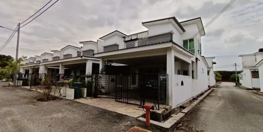 [END LOT] RUMAH UNTUK DIJUAL TERES SETINGKAT SETENGAH TAMAN I-CON, BANDAR KUANTAN PUTERI, SUNGAI SOI KUANTAN