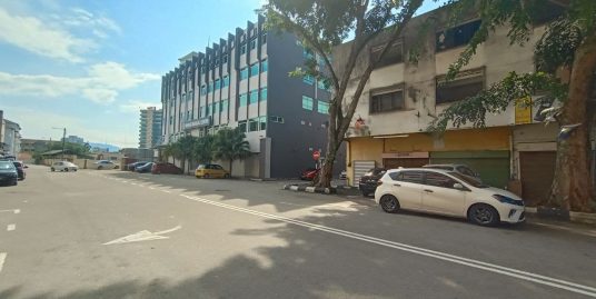 BANGUNAN KOMERSIAL UNTUK DIJUAL 3-STOREY CORNER LOT DI BANDAR KUANTAN PAHANG