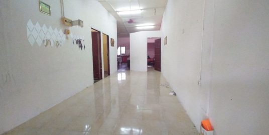 RUMAH UNTUK DIJUAL TERES SETINGKAT KOS RENDAH KEMPADANG PERDANA KUANTAN PAHANG