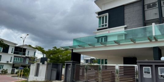 [EXTRA BIG LAND] 2.5 STOREY SEMI D, MAHKOTA HEIGHT (PHASE 2) KUANTAN UNTUK DIJUAL