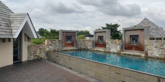 [24-HOURS SECURITY] PREMIUM BALINESE VILLA BUNGALOW BUKIT GITA BAYU, SERI KEMBANGAN