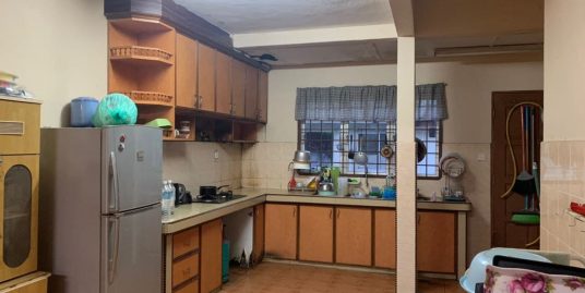 [HALF FURNISHED] TERES SETINGKAT TAMAN SEMAMBU 1, KUANTAN