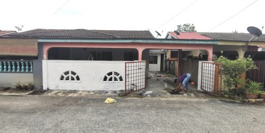 [RENOVATED] SEMI-D SETINGKAT (SEMI D) KOS RENDAH TAMAN SERI MAHKOTA (SERIKU), KUANTAN
