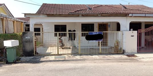 [RENOVATED] SEMI D SETINGKAT KOS RENDAH TAMAN SERI MAHKOTA (SERIKU) KUANTAN UNTUK DIJUAL