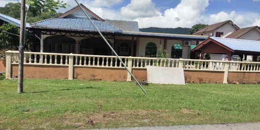 BANGLO SETINGKAT KG MAK IKAR KERTEH KEMAMAN TERENGGANU