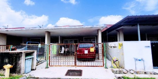 TERES SETINGKAT PERUMAHAN PANDAN DAMAI 1 BYPASS KUANTAN