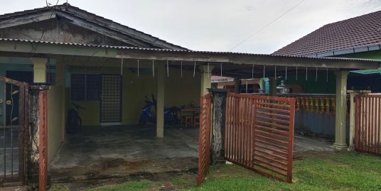 Semi-D Single Storey Taman Sepekan Jaya, Pekan, Pahang