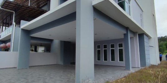 [RENOVATED TABLE TOP FREEHOLD TITLE] Semi-D Banglo 3 Tingkat Taman Tok Sira Kuantan
