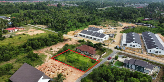 [ TANAH LUAS CANTIK RATA & PESAT MEMBANGUN ] Tanah Bangunan Lorong Cempaka 5 Padang Terbang Lama Mukim Penor Kuantan