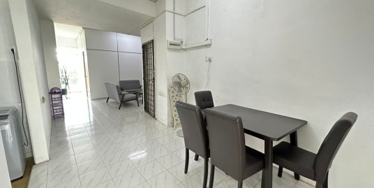 [ WALK UP APARTMENT LEVEL 3 FACING MAIN ROAD ] Apartment Blok F Medan Warisan Kuantan