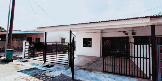 [ RUMAH CANTIK SIAP BAIKI BOLED DUDUK TERUS ] Semi-D Setingkat Seri Mahkota Taman Seriku Kuantan