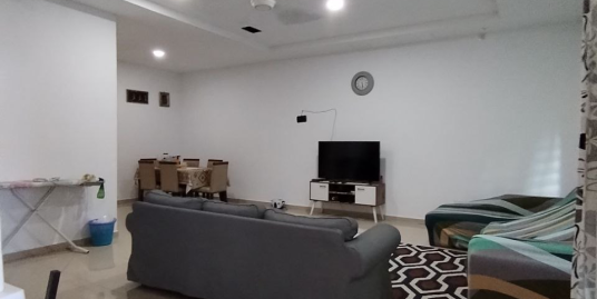 [ FREEHOLD OPEN TITLE BERHADAPAN PASARAYA ] Teres Dua Tingkat Perumahan Seri Teruntum Kuantan