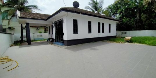 Banglo Batu 2 1/2 Mak Chili Kemaman
