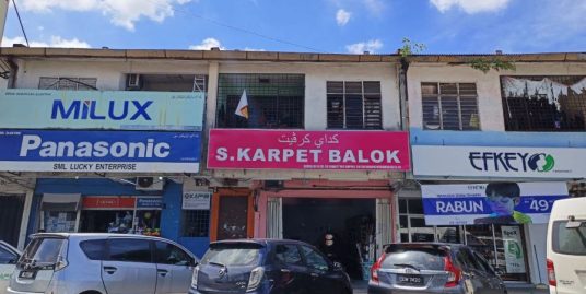 Shoplot Dua Tingkat Balok Central