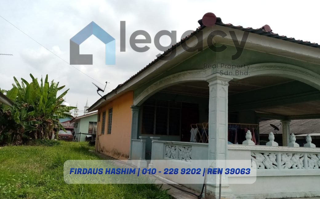 RUMAH SESEBUAH TAMAN DESA JAYA JENGKA BANDAR TUN RAZAK MARAN (2)