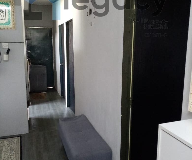 RUMAH SESEBUAH TAMAN DESA JAYA JENGKA BANDAR TUN RAZAK MARAN (8)
